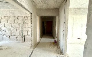 APARTAMENT SPATIOS CU VEDERE PE 2 PARTI - Poză 6