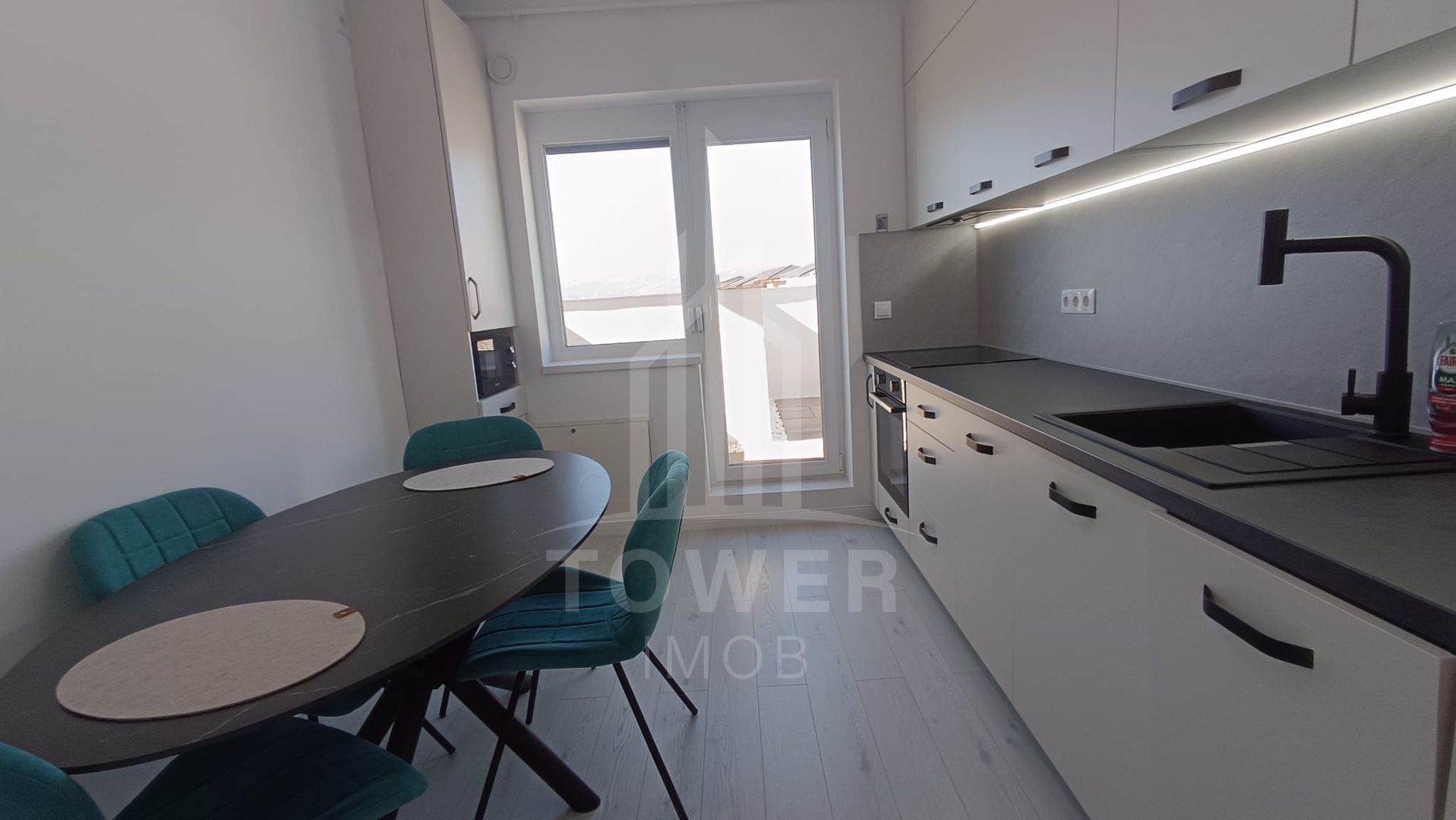 Închiriere Penthouse Ultra Modern – Cartier Terezian - Poză 3