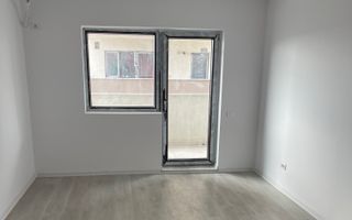 Apartament NOU 3 camere - Loc de parcare si boxa inclusa in pret - Poză 1