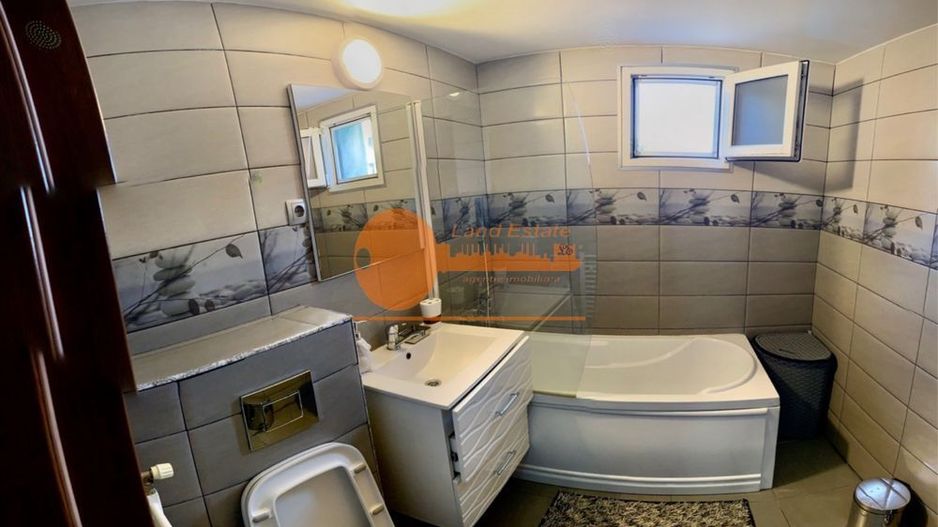 Apartament cu 3 camere in zona Uverturi -Gorjului (Centrala Proprie) - Poză 3