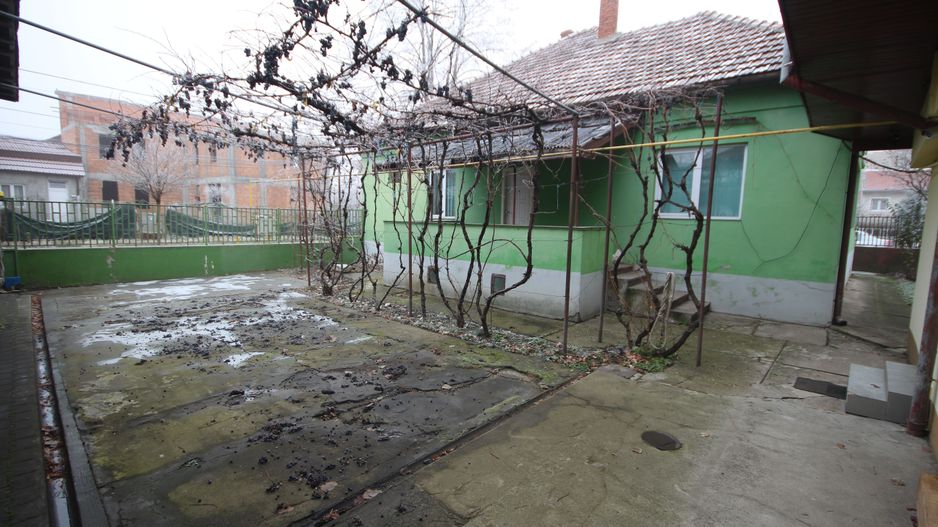 Imobil  cu destinatie mixta - Poză 43