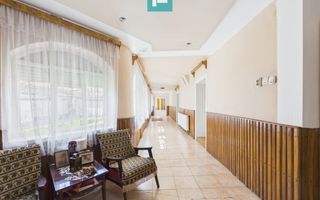 Casă solidă cu 5 camere in localitatea Almaș, Arad - Poză 13