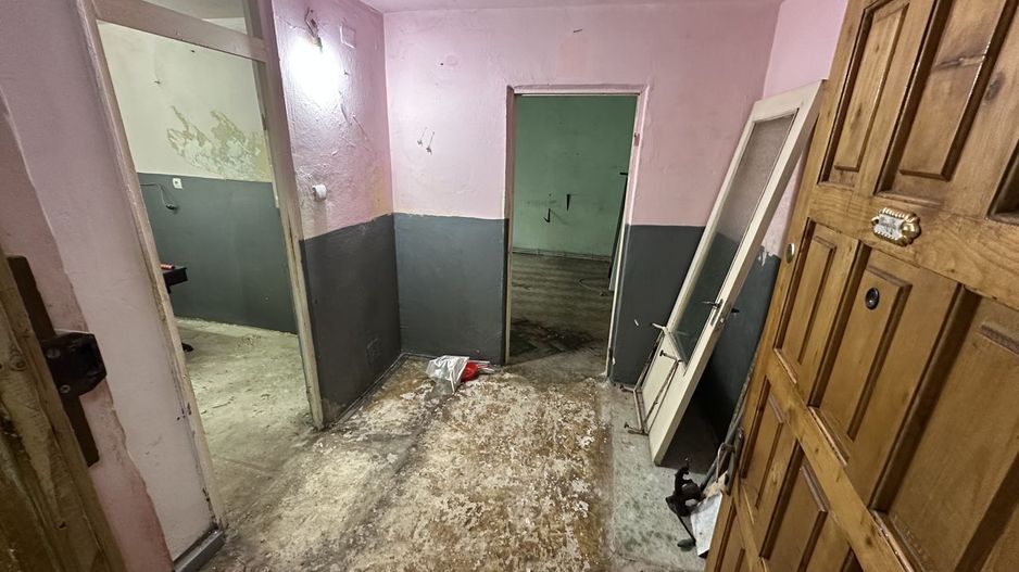 Apartament de renovat cu 2 camere, 50 mpu, parter, Cetate, Alba Iulia - Poză 7