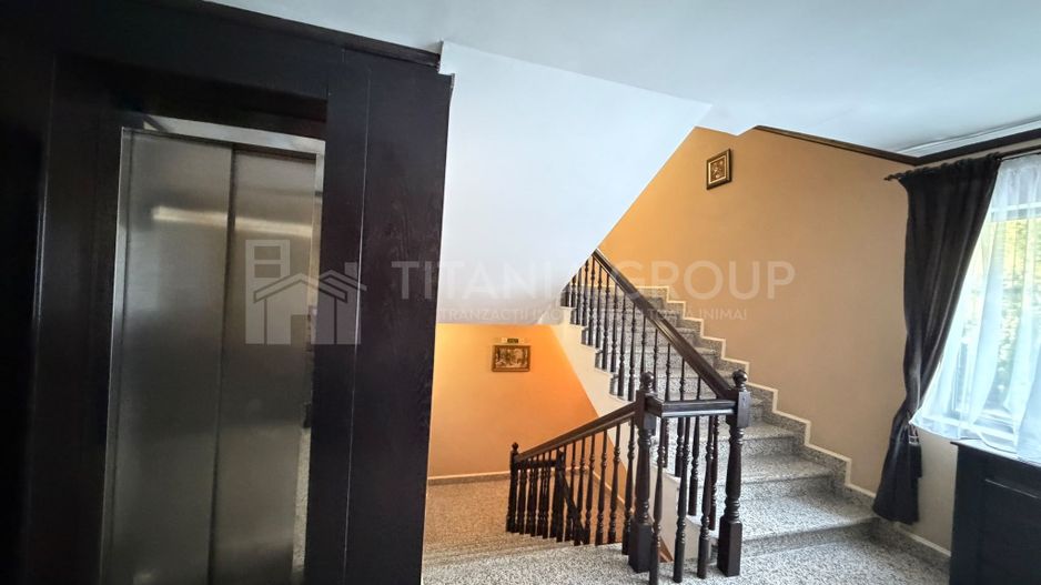Hotel 4 stele, complet echipat, 85 camere, teren 5000 mp - Predeal - Poză 22