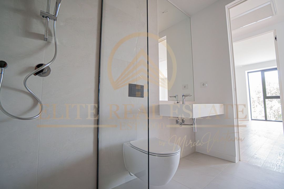 Stațiunea Mamaia - Vânzare apartament cu 2 camere, 2 bai cu vedere la mare. - Poză 18