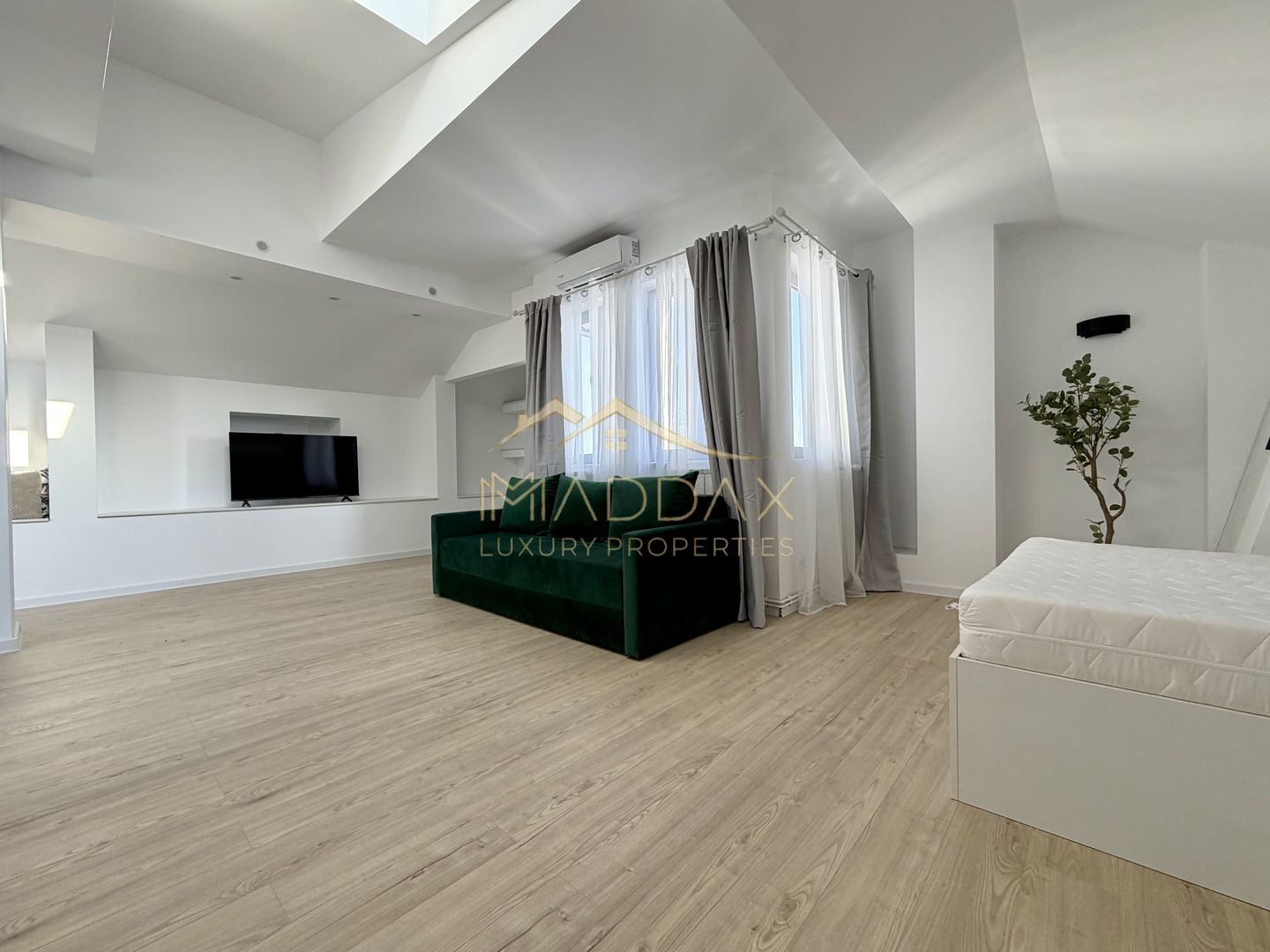 Penthouse Duplex cu 4 camere *200mp*  + parcare // Cotroceni - Poză 54
