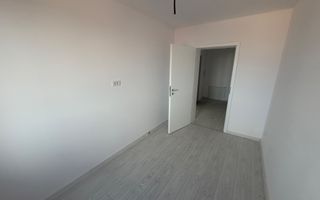 Disponibil imediat. 2 camere modificat in 2 dormitoare si zona de zi - Poză 12