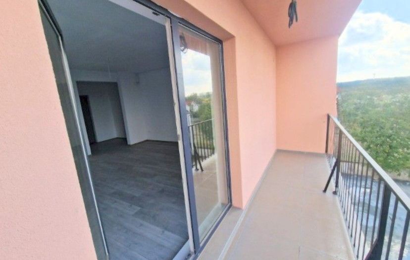 Apartament 2 camere Otopeni | bloc cu lift | 10 minute pe jos de centru - Poză 6