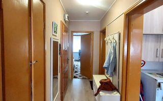 Apartament 3 camere Sibiu decomandat | Central | etaj 1, balcon - Poză 1