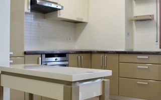 La prima inchiriere, Ultracentral - Fructus Plaza. - Poză 4