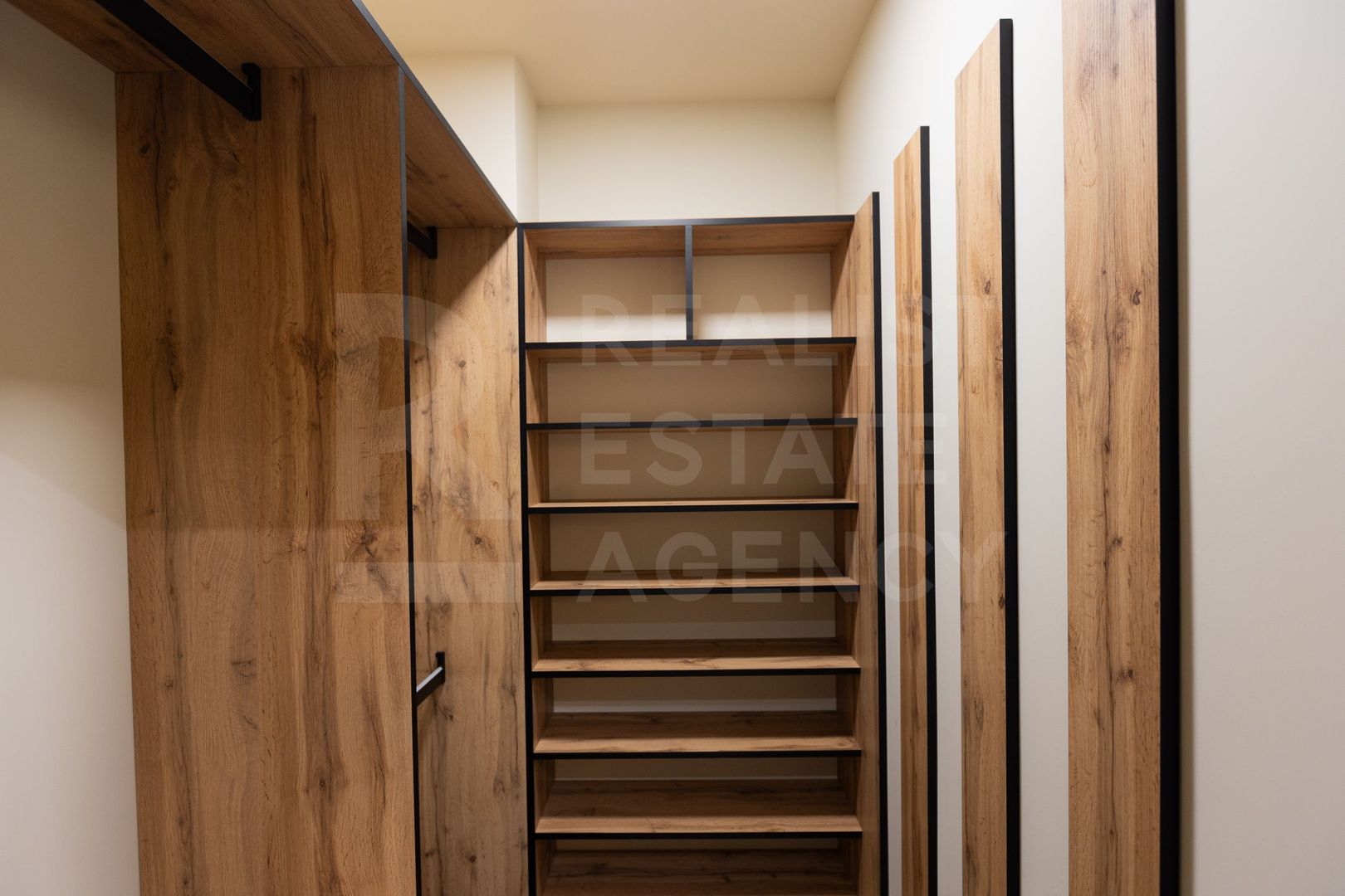 Chirie, apartament, 3 camere, strada Tricolorului, Centru - Poză 23