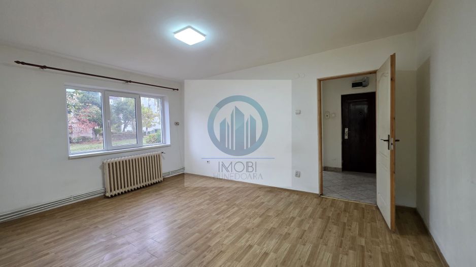Apartament 2 camere de vanzare parter SU 51 Deva Al. Constructorilor - Poză 11