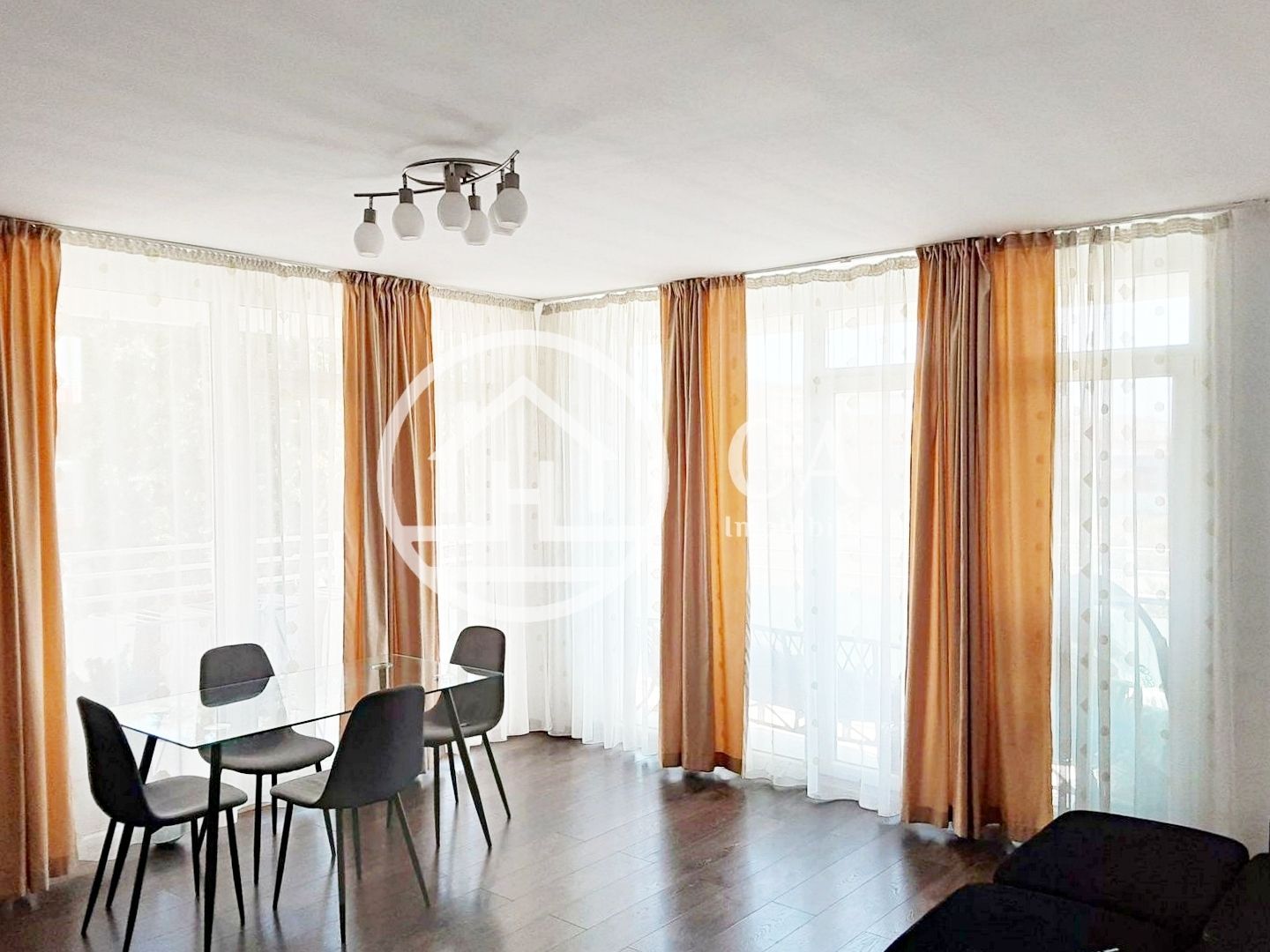 Apartament de vânzare cu 3 camere în ARED, Oradea - Poză 1