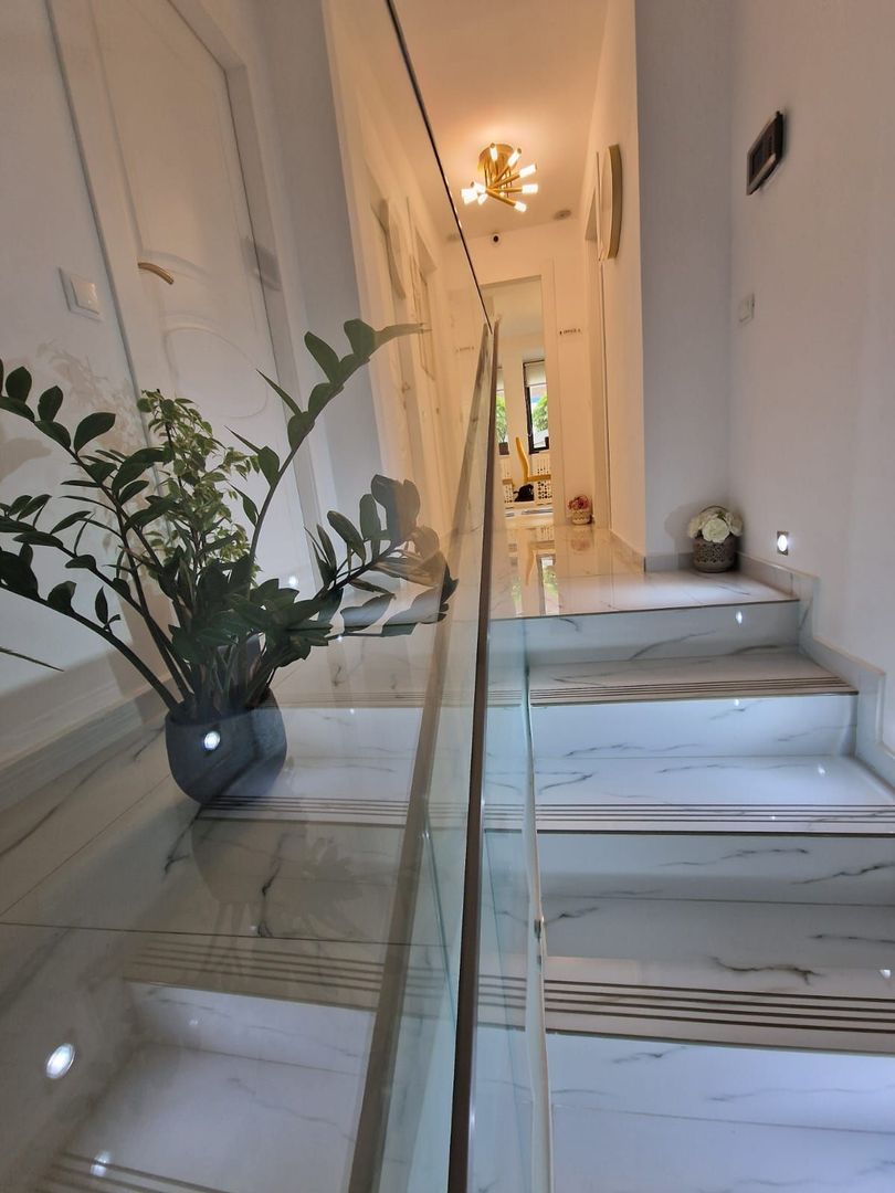 Inchiriem vila cu etaj zona Floreasca Central - Spital Floreasca - Poză 4