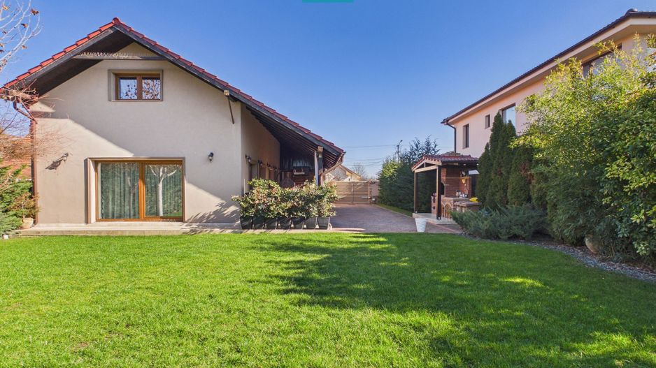 Casa cu 4 camere in Aradul Nou - Poză 11