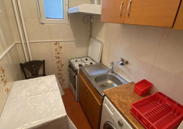 garsoniera de inchiriat vis a vis de Metrou Lujerului - Poză 4