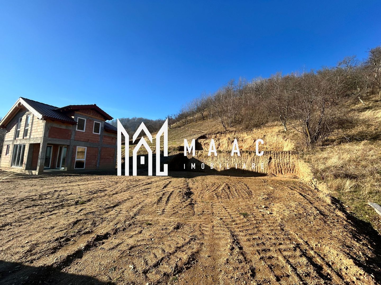 Teren intravilan 1.640 mp | Deschidere 17ml | Utilități | Cisnădioara - Poză 3