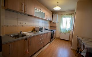 Apartament 3 camere decomandat, centrala proprie, zona UMF - Poză 7