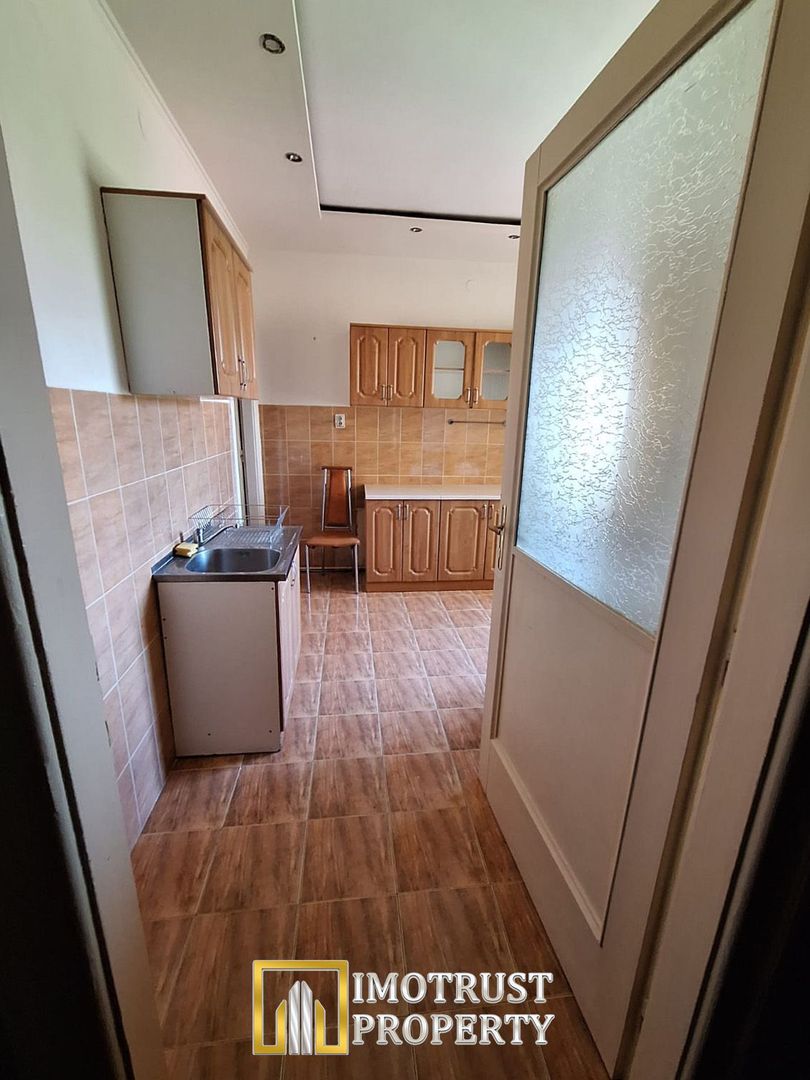 Apartament cu loc de parcare și grădină proprie - de închiriat - Poză 3