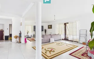 Casă 225 mp cu teren 1.482 mp în Leș - Poză 21