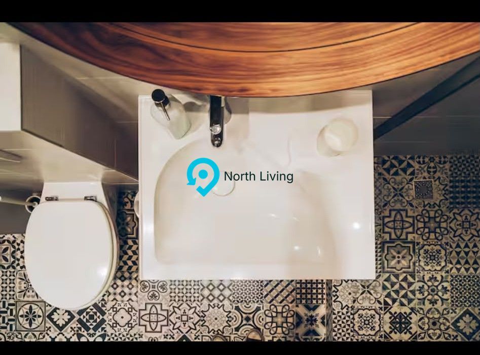 OCAZIE APARTAMENT CU LICENTA AIRBNB NORTH LIVING 100% CENTRUL ISTORIC - Poză 3