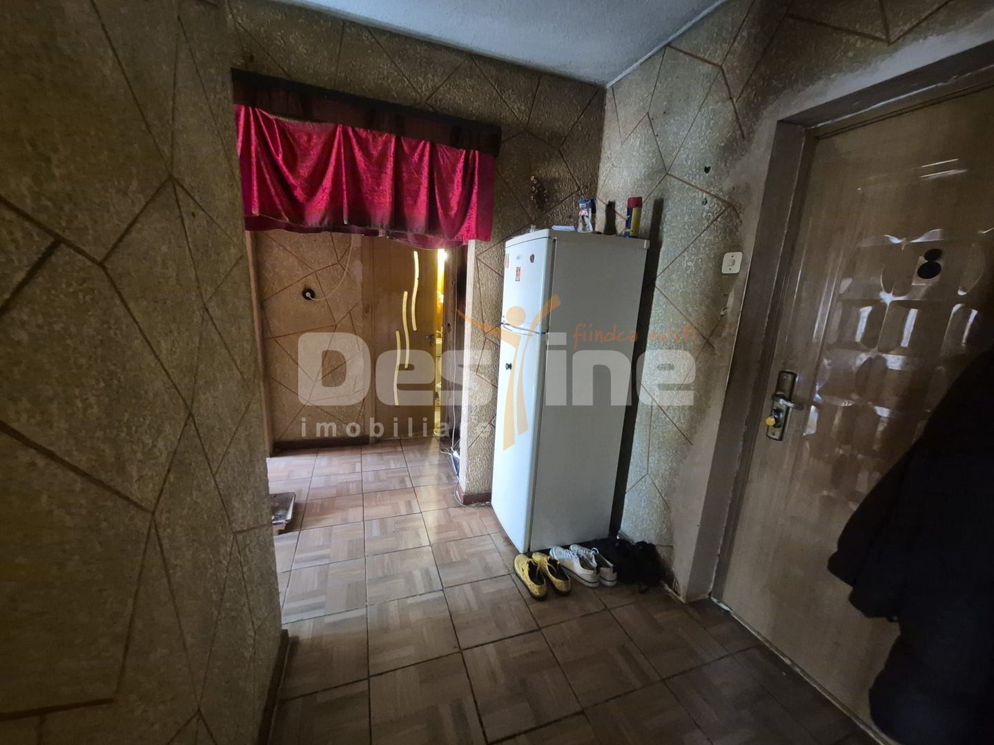 Apartament de 2 camere - de vânzare- zona Cet - Poză 4