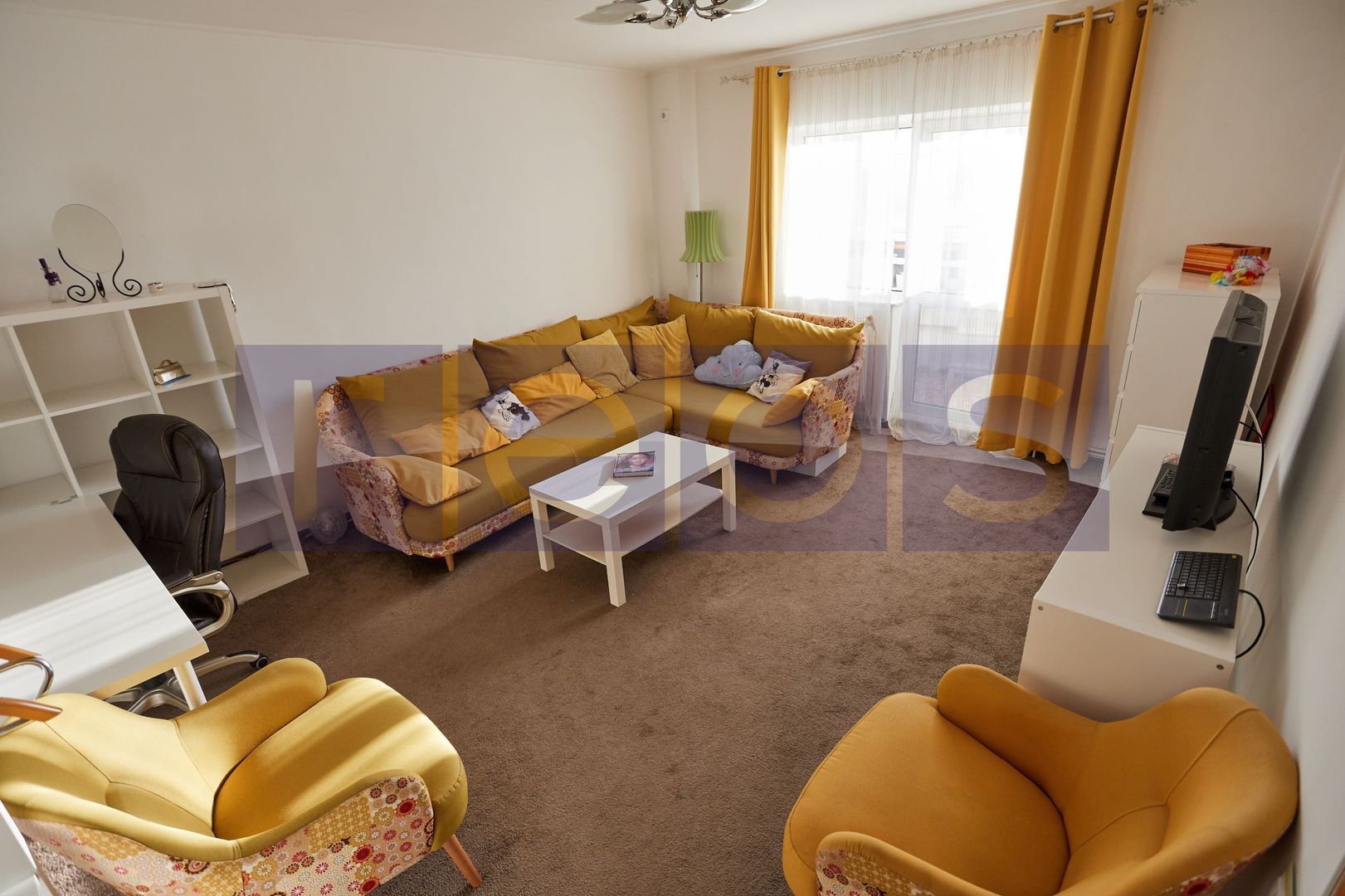 Apartament 2 camere Vitan decomandat centrala termica 58 mp utili - Poză 2