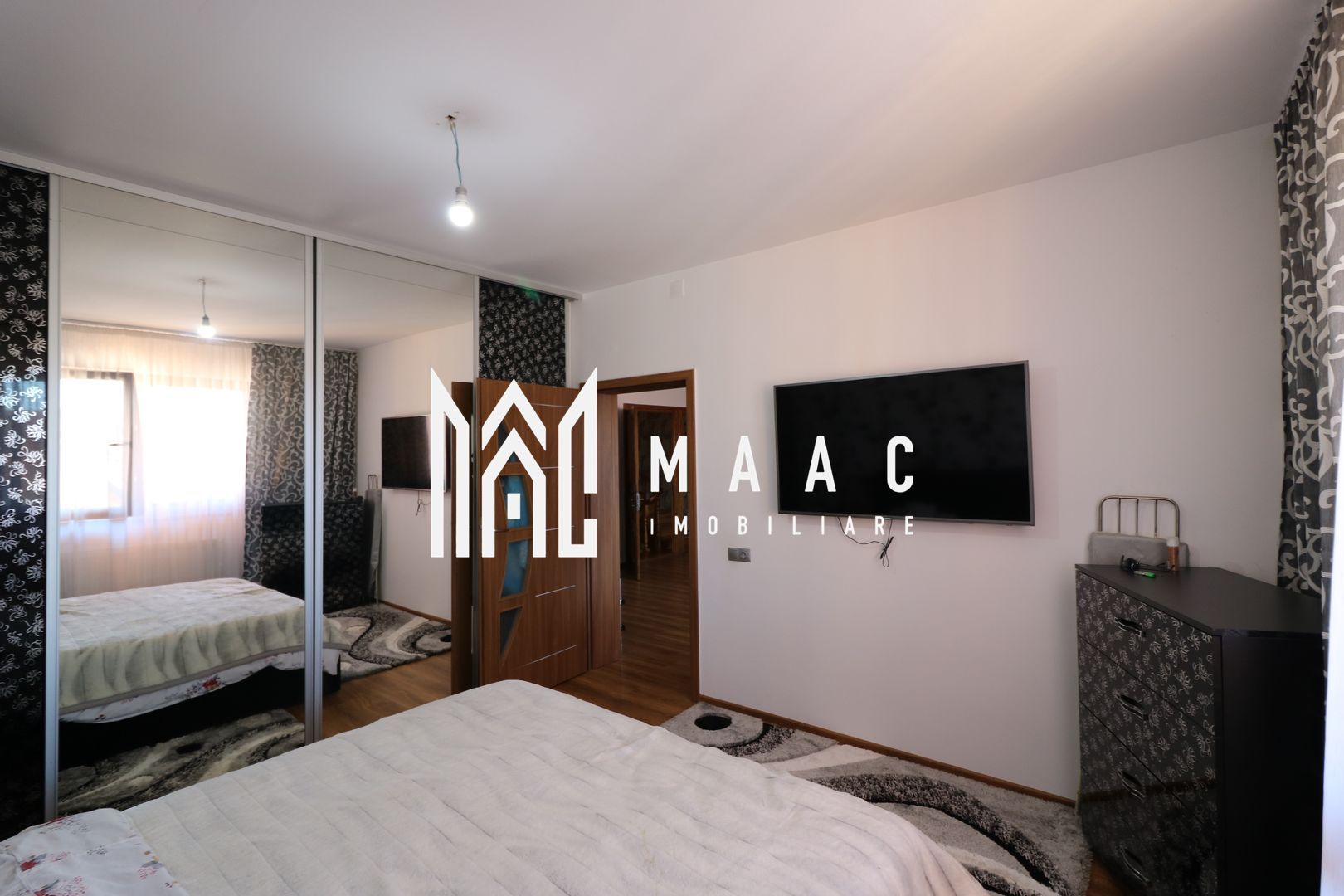 Casă / Vilă cu 6 camere + Casa/Vila cu 2 camere | zona Terezian - Poză 11