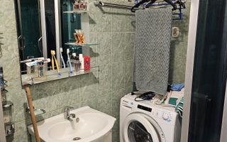 🏡 Casă cu demisol, parter și mansardă – Str. Victoriei, zonă centrală - Poză 15