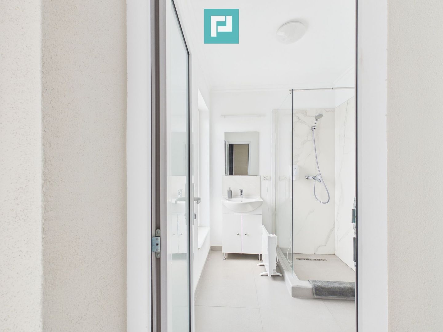 Pensiune - afacere la cheie cu potențial excelent - Poză 14