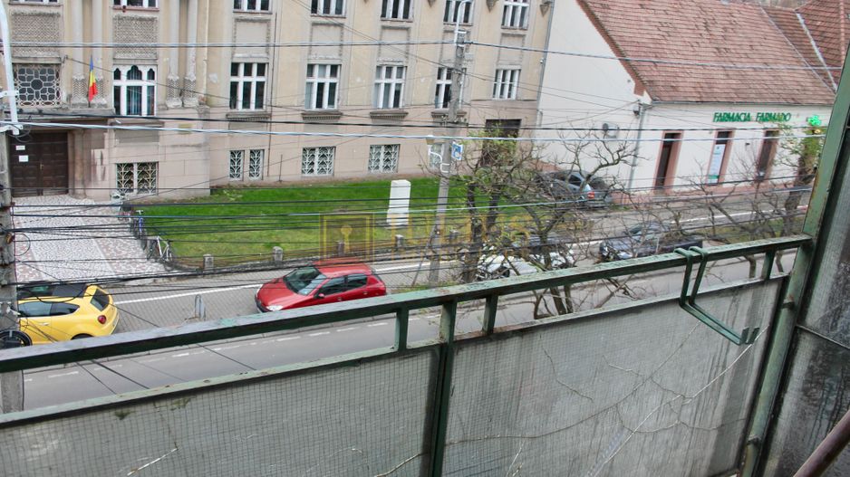 Bd Victor Babes - apartament cochet, centrala proprie. - Poză 14