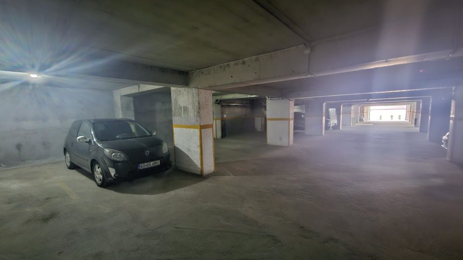Apartament 2 camere, bloc 2010, garaj, Centru - Nord - Poză 17