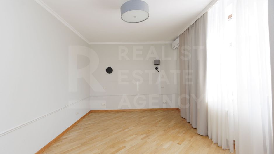 Chirie, casă, 3 nivele, strada Frumoasa, Centru - Poză 19