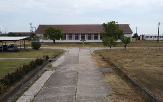 Proprietate industriala la 30 km exterior sud Timisoara - Poză 3