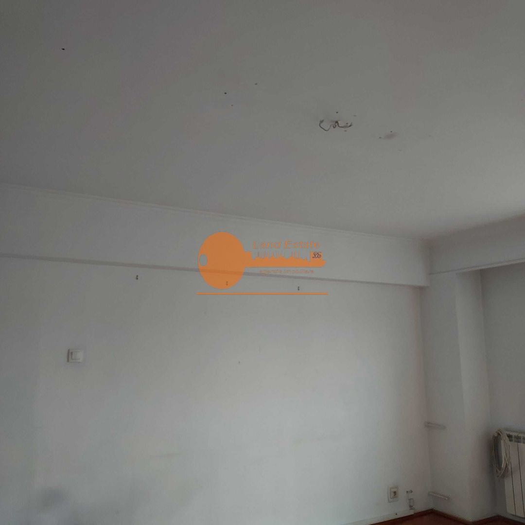 2 camere Piata Constitutiei-Natiune Unite ( centrala termica ) - Poză 2