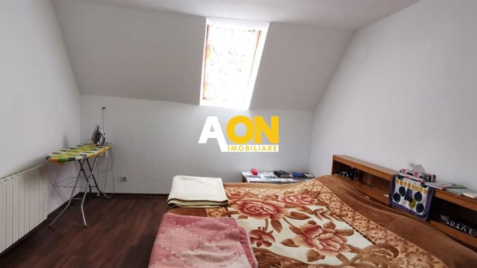 Casa in Centru zona linistita - Poză 5