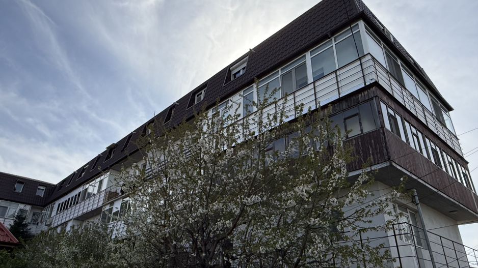 Ap 3 camere - transformat din alipirea a 2 garsoniere - 62 mp - parter - Poză 19