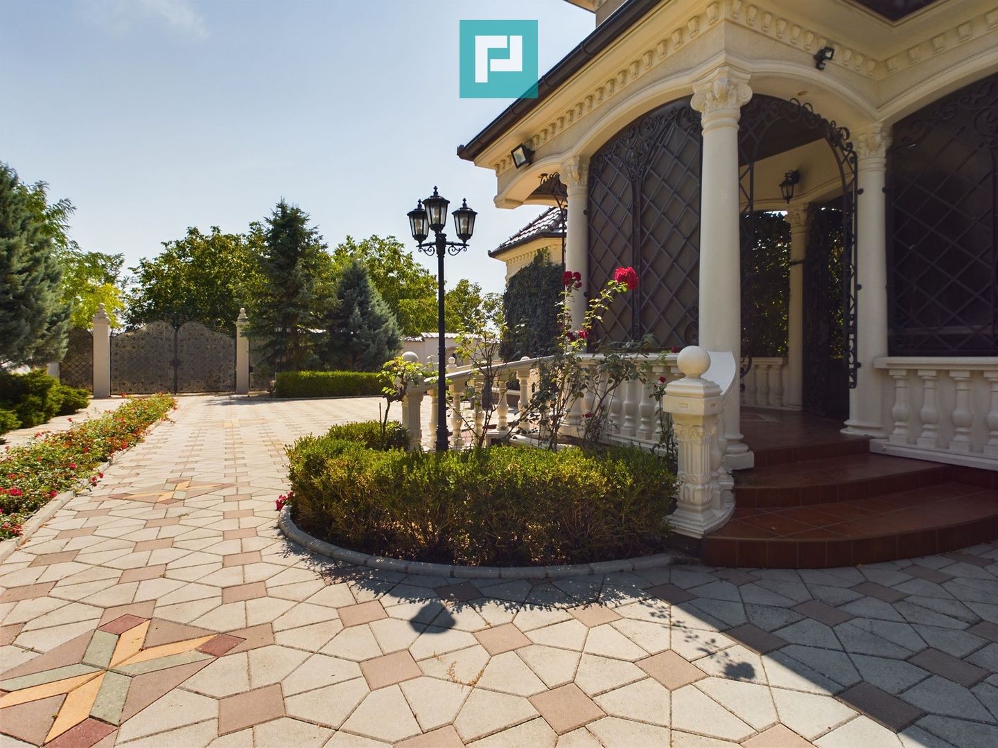 Vilă luxoasă în Serbia - Poză 38