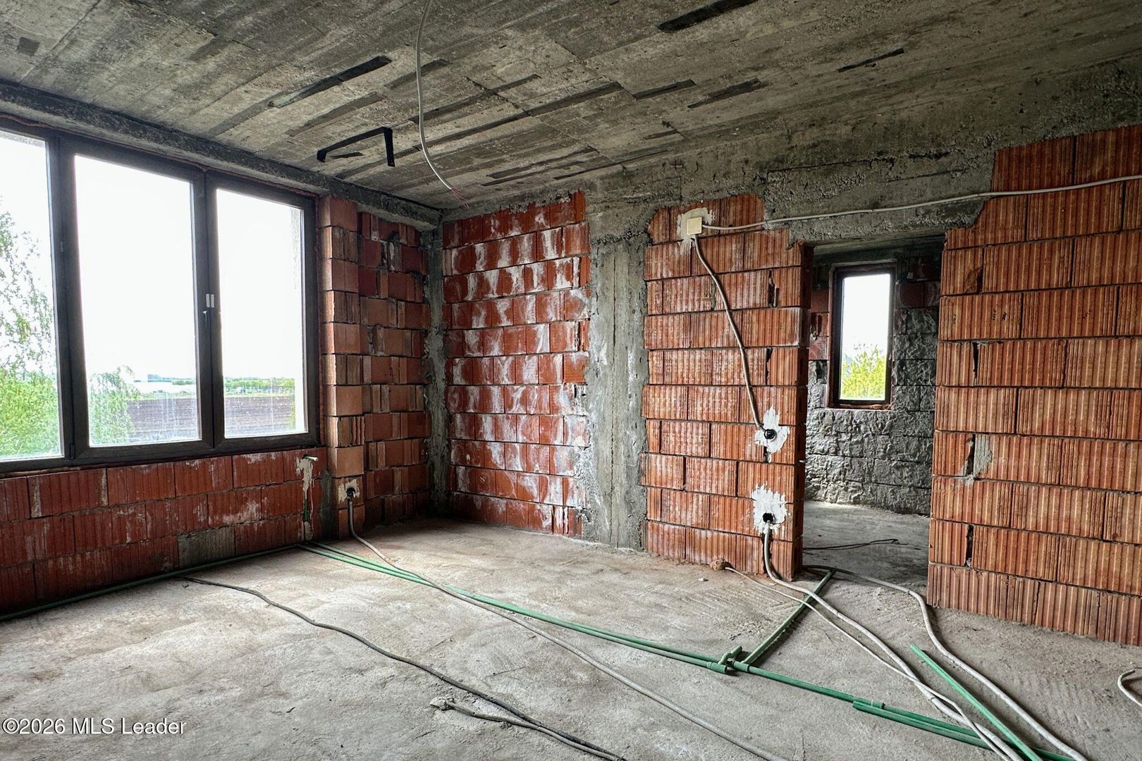 Tamasi - langa padure, casa 300 mp teren 711 mp, personalizabila - Poză 27