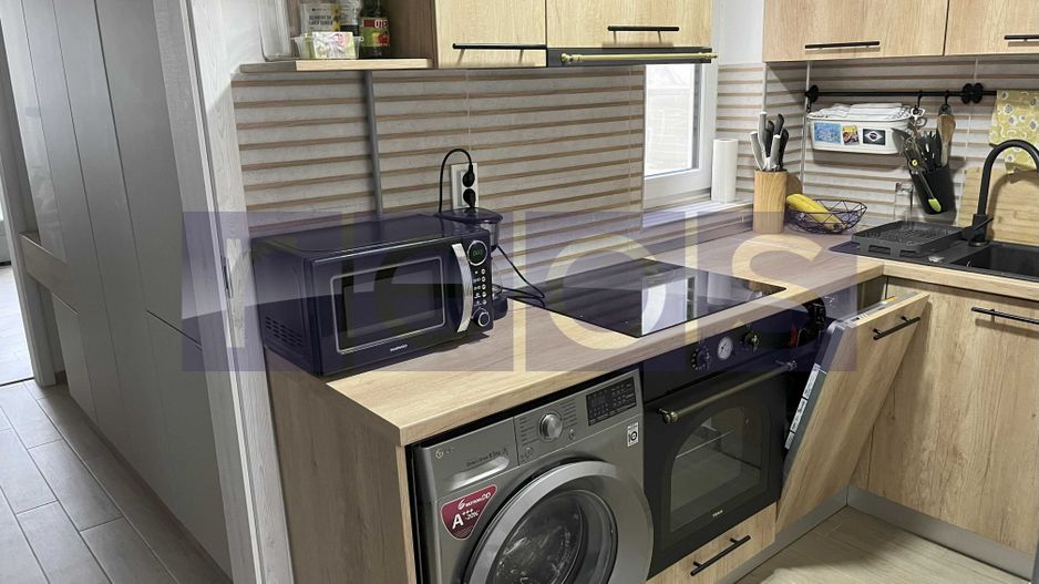 VANZARE 2 CAMERE I SUPERB I COMPLET UTILAT I GORJULUI - MILITARI - Poză 6