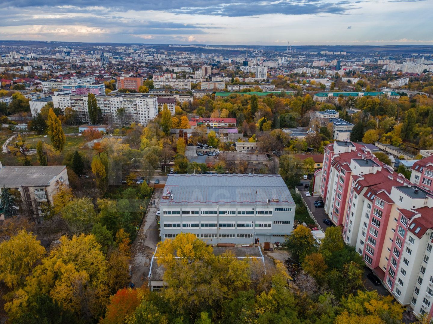 Chirie, spațiu industrial, 3000 mp, str. Sprîncenoaia, Centru - Poză 32