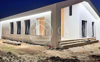 Casa de vanzare cu 4 camere in Santandrei, Bihor - Poză 2