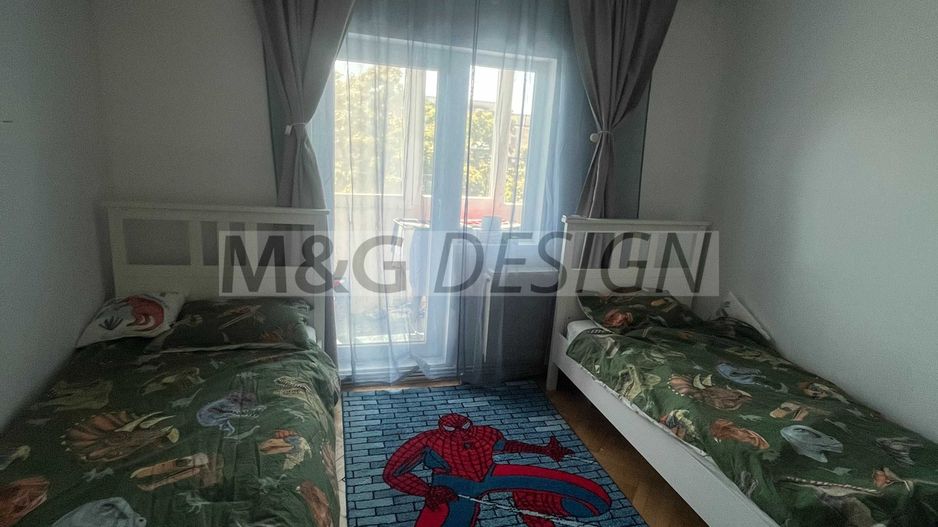 2 camere decomandat 2 balcoane , Bucovina  langa parc cu  centrala - Poză 3