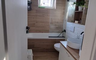 Apartament cu 3 camere decomandat cf sporit in Andrei Muresanu - Poză 8