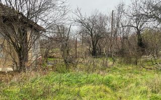 Teren intravilan 3367 mp cu casa demolabile 54 mp puț existent! - Poză 3