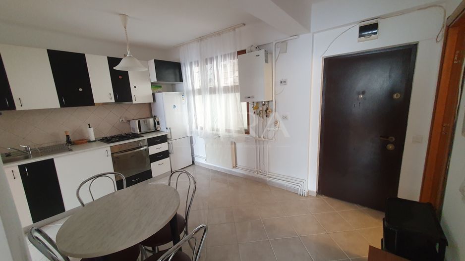 Apartament confortabil cu 2 camere, zona Centrala - Poză 1