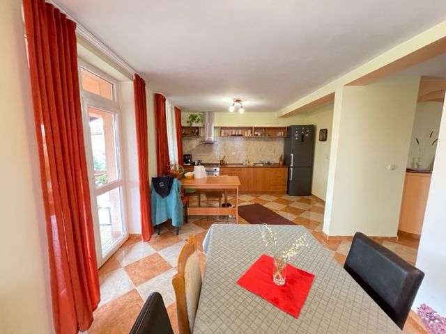 CASA INDIVIDUALA CU TEREN  GENEROS - Poză 4