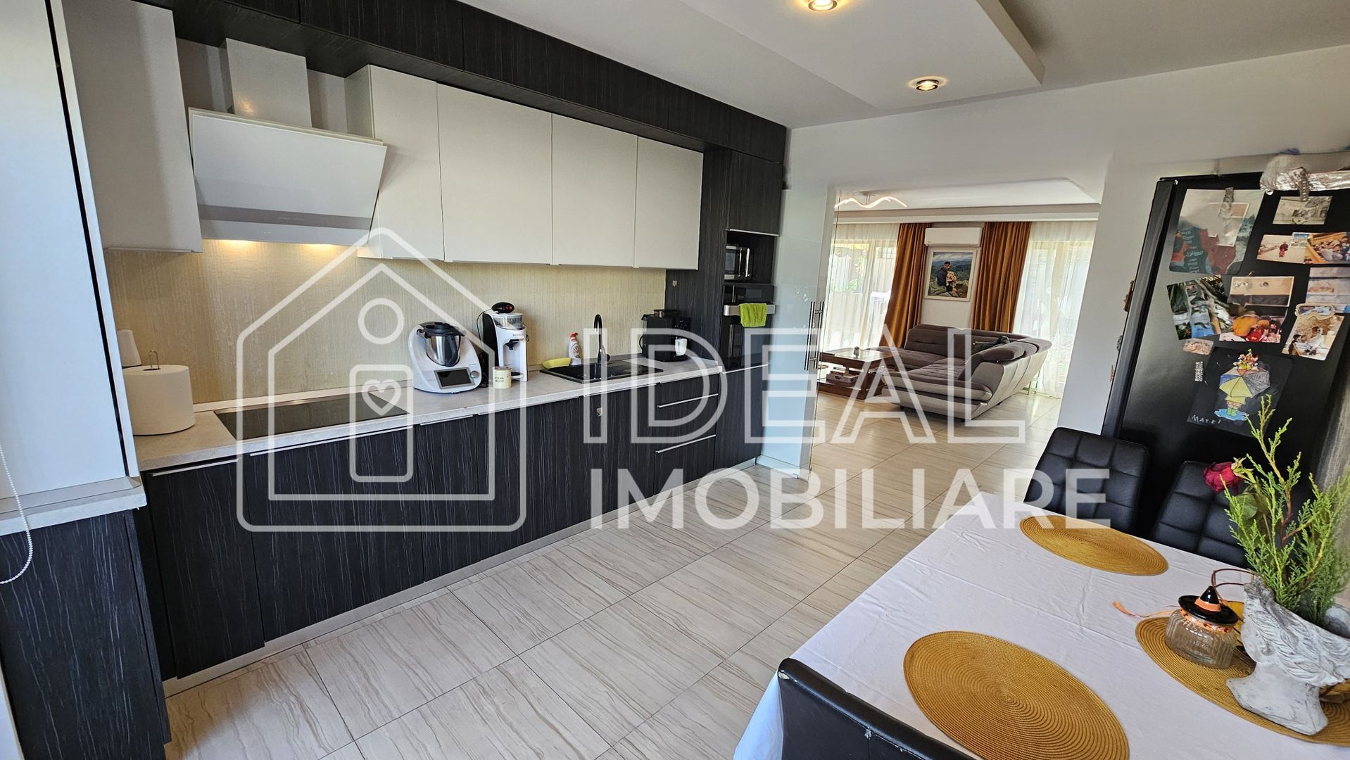 Penthouse modern cu 165 mp utili și 50 mp terasă,  Calea Cisnadiei - Poză 4