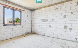 Casă nouă la roșu în Mândruloc - Poză 15