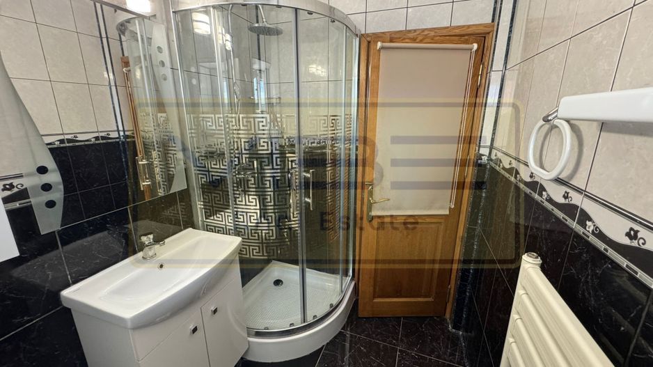Apartament 4 camere decomandat Nicolina - Catedrala Catolica - Poză 6
